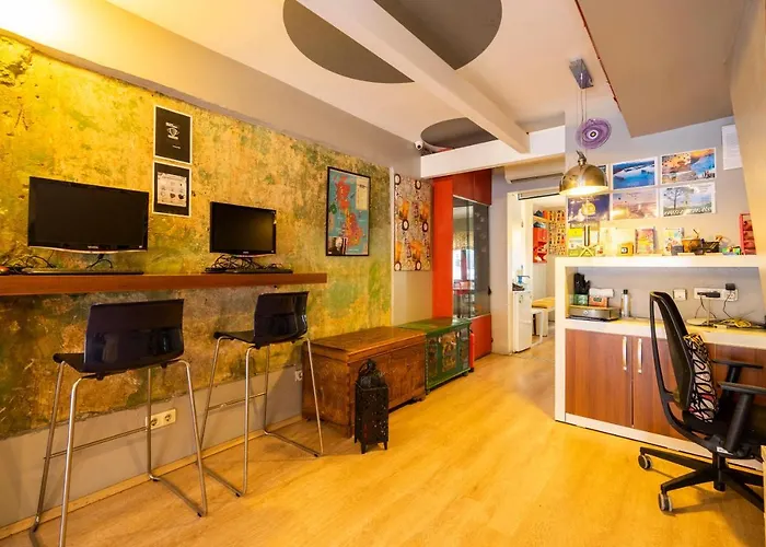 Taksim Alya Suites